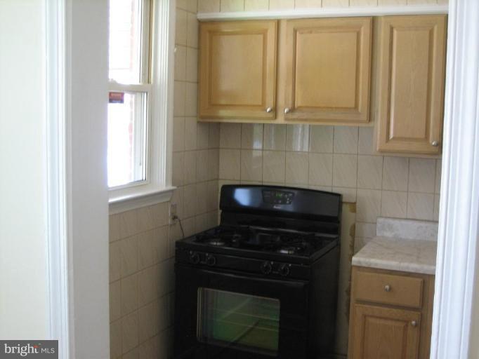 3908 Annellen Road Baltimore, MD 21215 - Photo 4 of 8 Kitchen #2