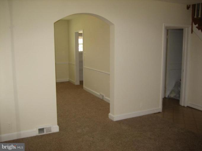 3908 Annellen Road Baltimore, MD 21215 - Photo 6 of 8 Living Room #2