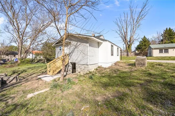 $159,900 | 124 Rocky Lane, Mount Airy, NC 27030