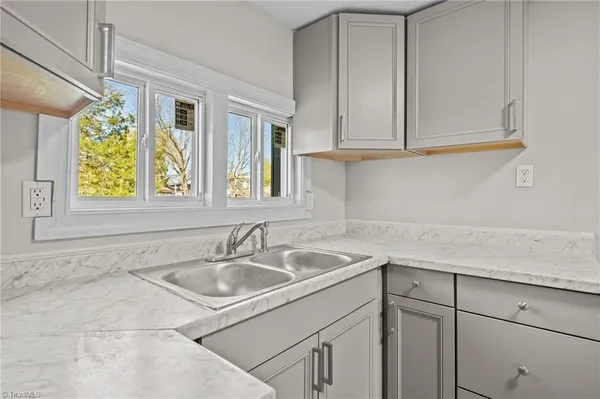 $159,900 | 124 Rocky Lane, Mount Airy, NC 27030