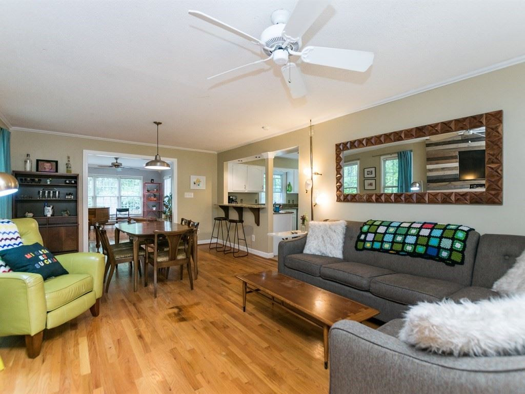 803 Temple Street Raleigh, NC 27609 - Photo 6 of 24 Photo 6