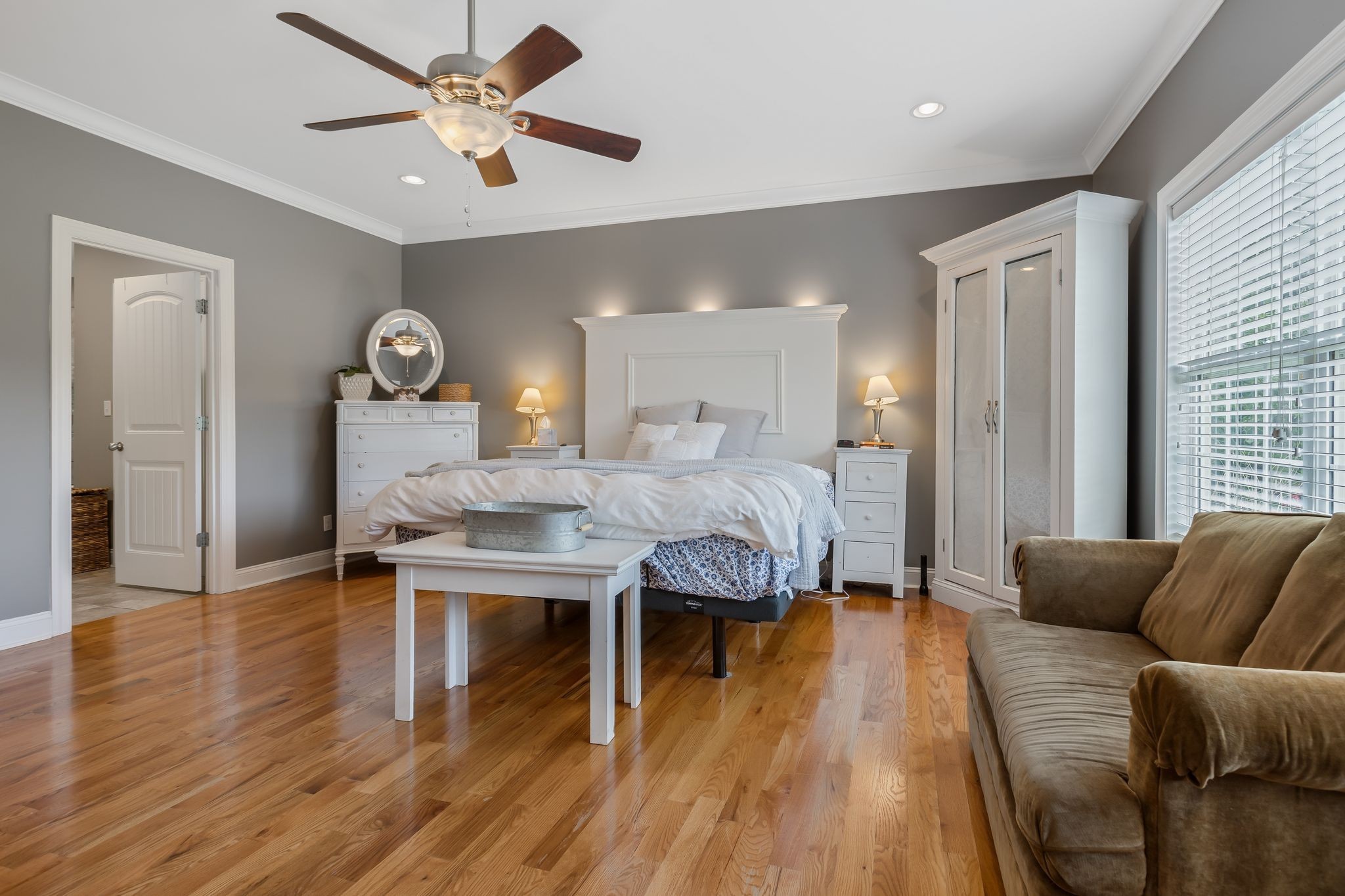 2350 Joe Brown Road Spring Hill, TN 37174 - Photo 34 of 80 a living room with a bed furniture and a window