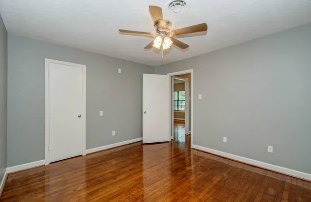 $319,888 | 1921 Ojeman Road, Houston, TX 77080