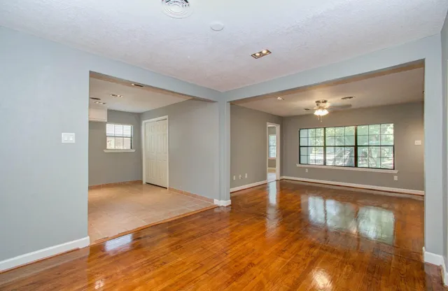 $319,888 | 1921 Ojeman Road, Houston, TX 77080