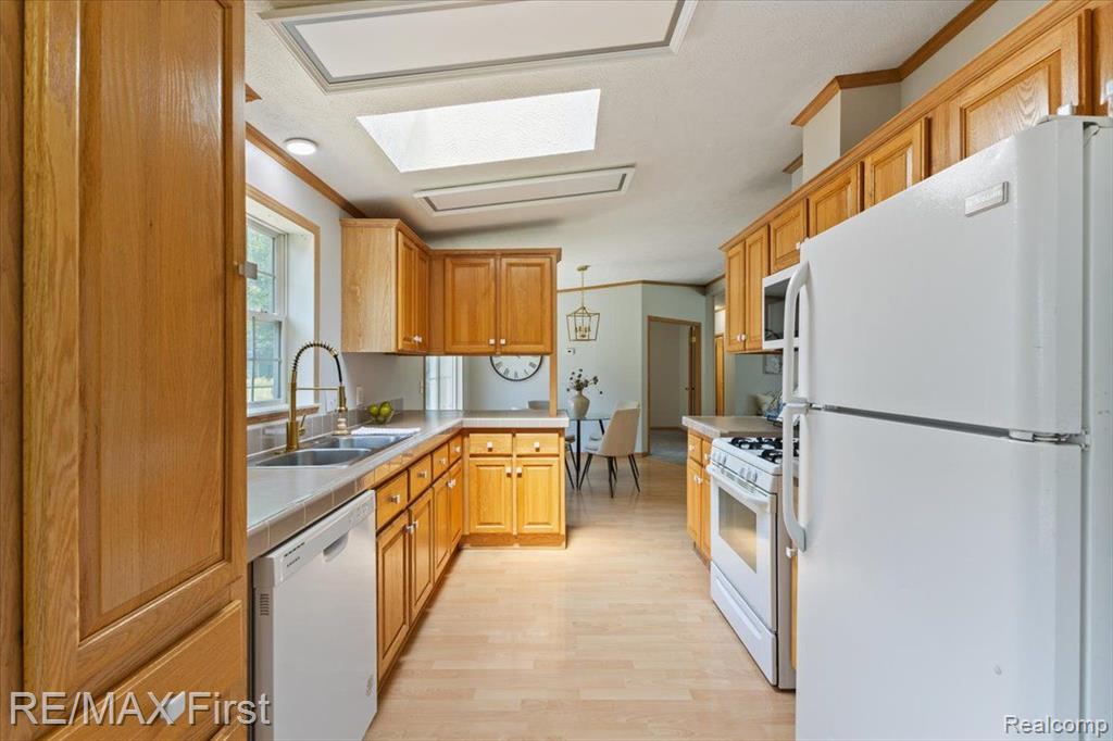 9216 Maple Road Algonac, MI 48001 - Photo 26 of 28
