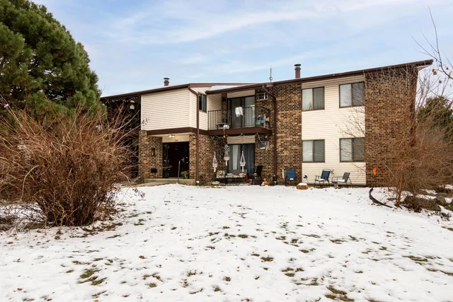 $150,000 | 1009 North Sunny Vale Lane, Unit C, Madison, WI 53713