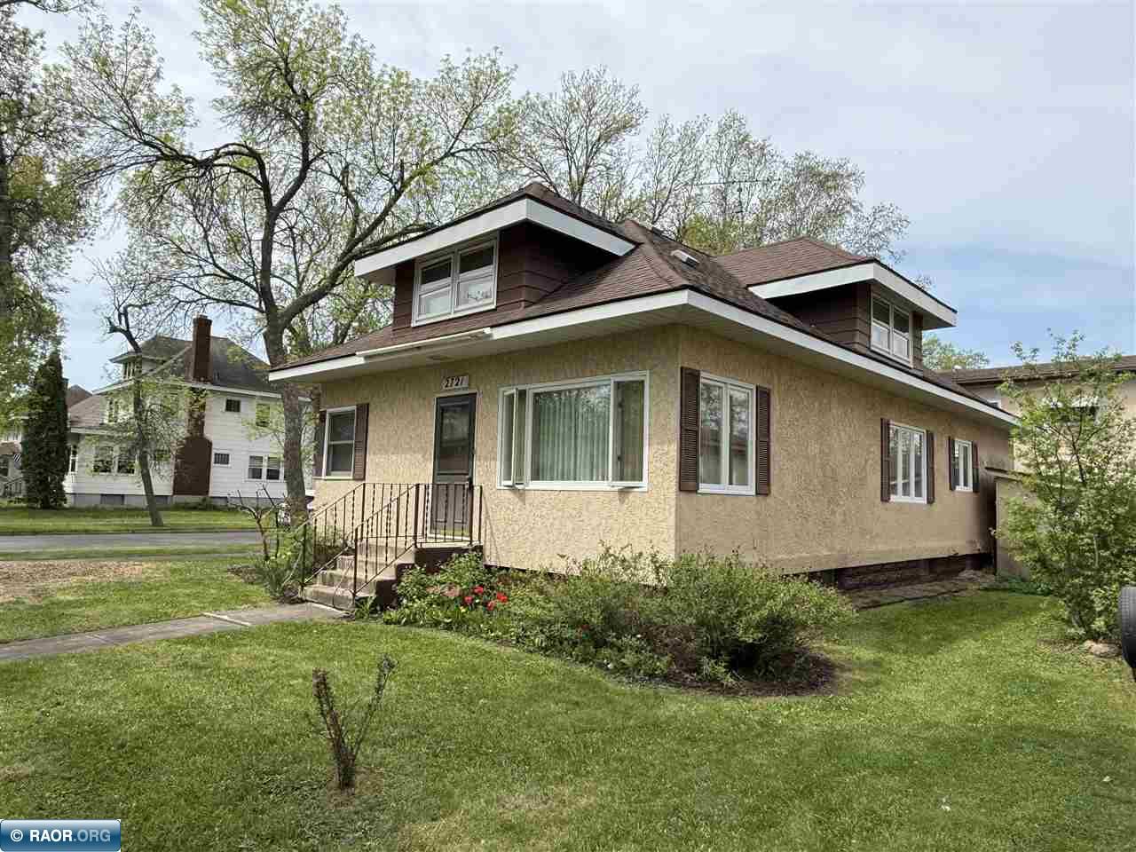 2721 3rd Avenue West Hibbing, MN 55746 - Photo 2 of 50
