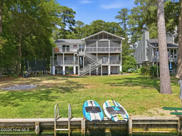 $795,000 | 308 Sunnyside Drive, Washington, NC 27889