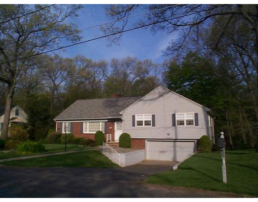 46 Squassick Road West Springfield, MA 01089 - Photo 1 of 1 Gallery Image 1