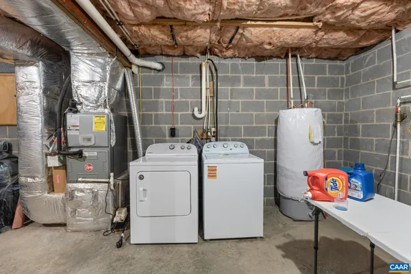 $525,000 | 500 Rhue Hollow Road, Roseland, VA 22967