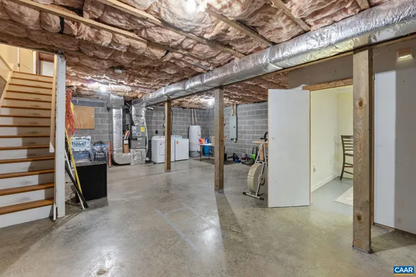 $525,000 | 500 Rhue Hollow Road, Roseland, VA 22967