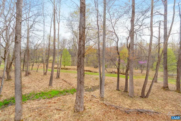 $525,000 | 500 Rhue Hollow Road, Roseland, VA 22967