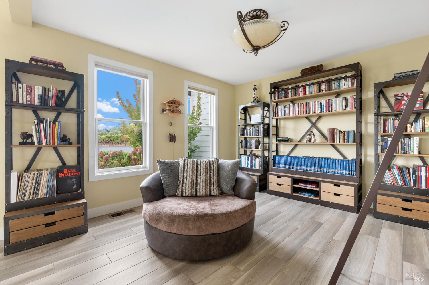 1626 Abramson Road Santa Rosa, CA 95401 - Photo 15 of 94 Gallery Image 15