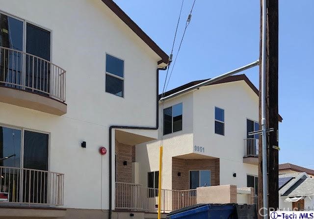 9951 Marcus Avenue, Unit 103 Tujunga, CA 91042 - Photo 2 of 20