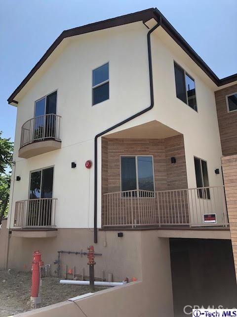 9951 Marcus Avenue, Unit 103 Tujunga, CA 91042 - Photo 3 of 20