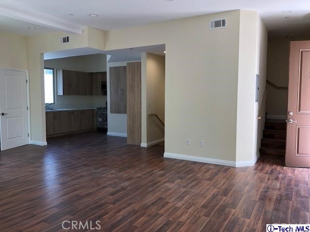 9951 Marcus Avenue, Unit 103 Tujunga, CA 91042 - Photo 7 of 20