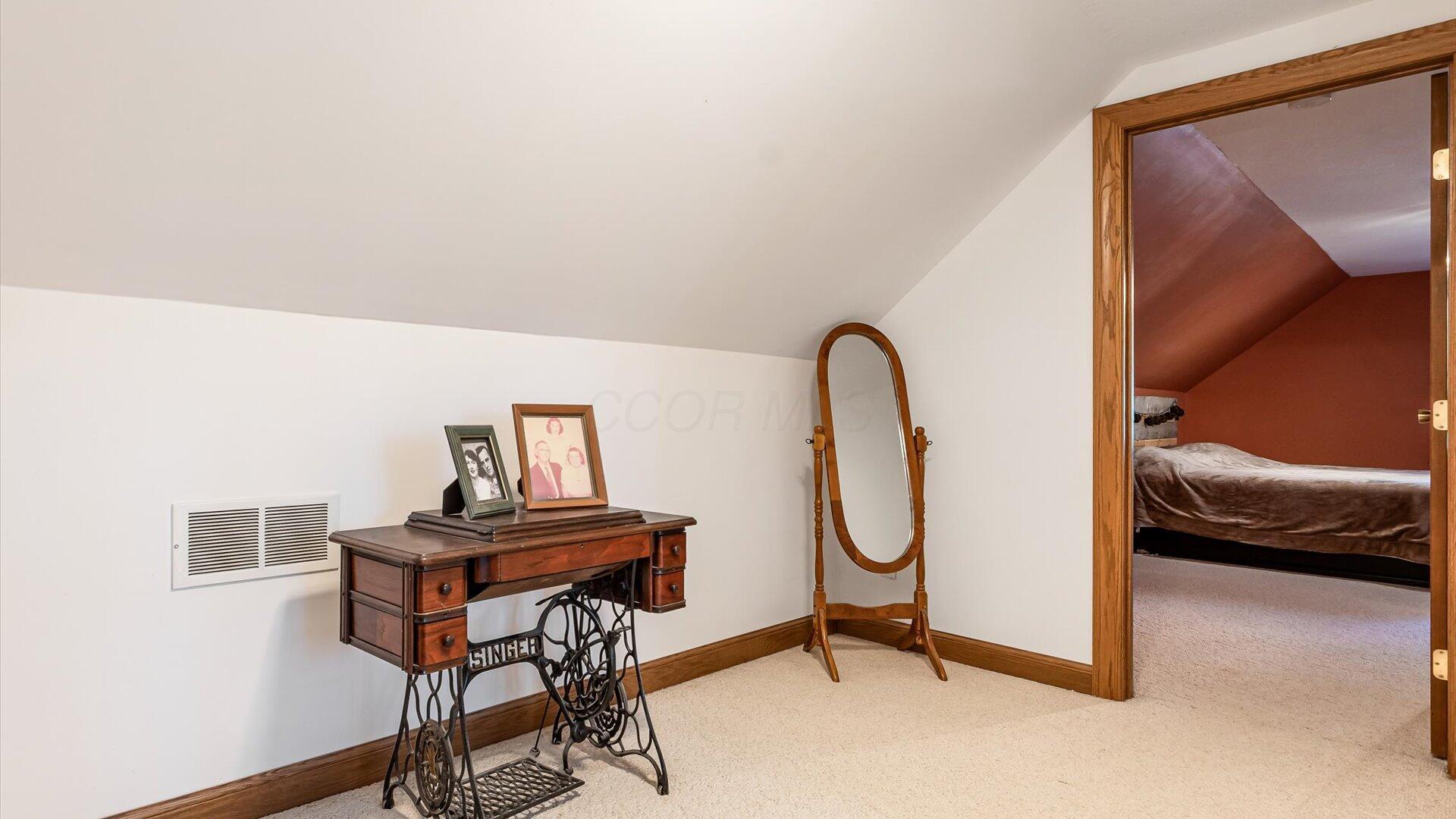 18384 Crawmer Road Southeast Heath, OH 43056 - Photo 23 of 48 27-zj 18384 Crawmer Rd Se,066