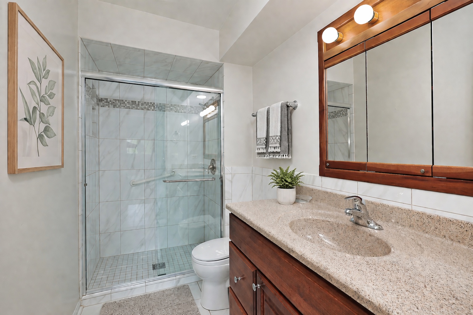 1008 Oxford Road Deerfield, IL 60015 - Photo 10 of 15