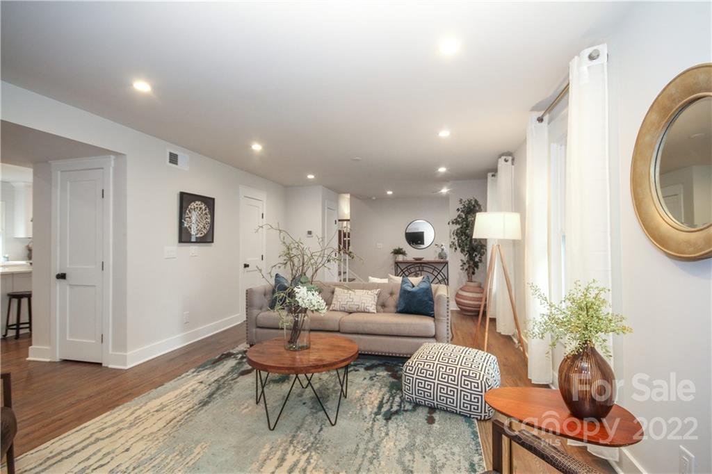 2934 Eastburn Road Charlotte, NC 28210 - Photo 11 of 48 Gallery Image 11