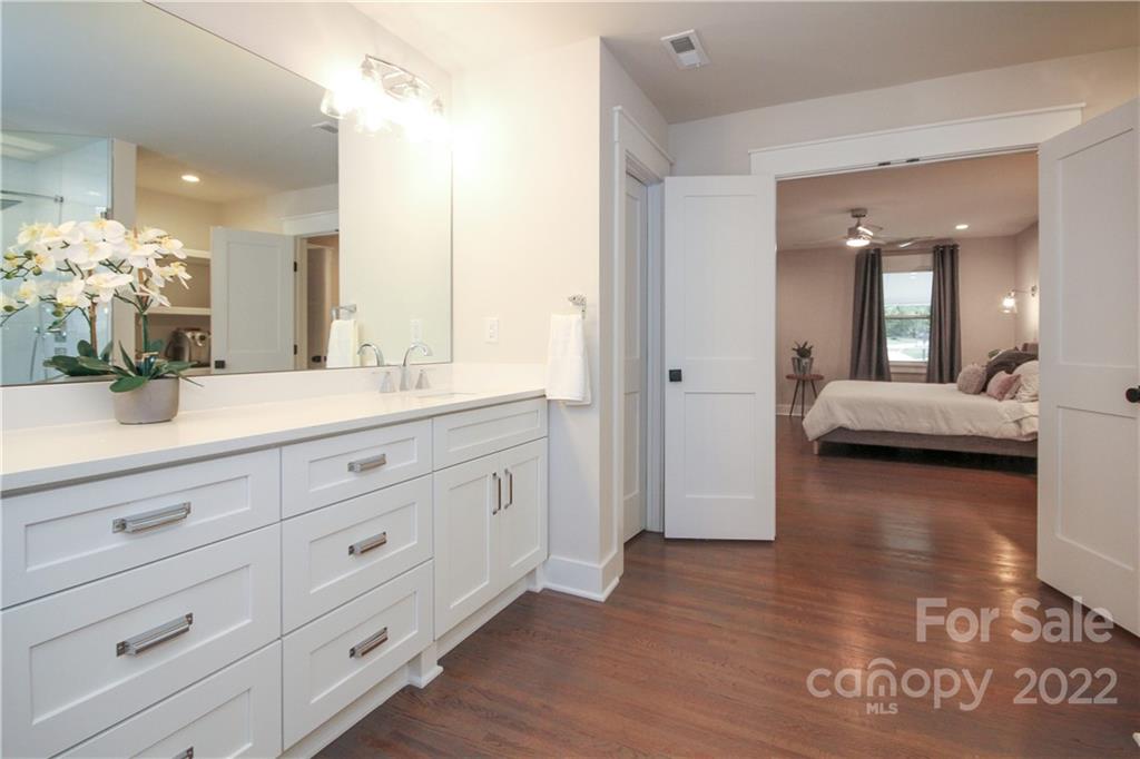 2934 Eastburn Road Charlotte, NC 28210 - Photo 29 of 48 Gallery Image 29