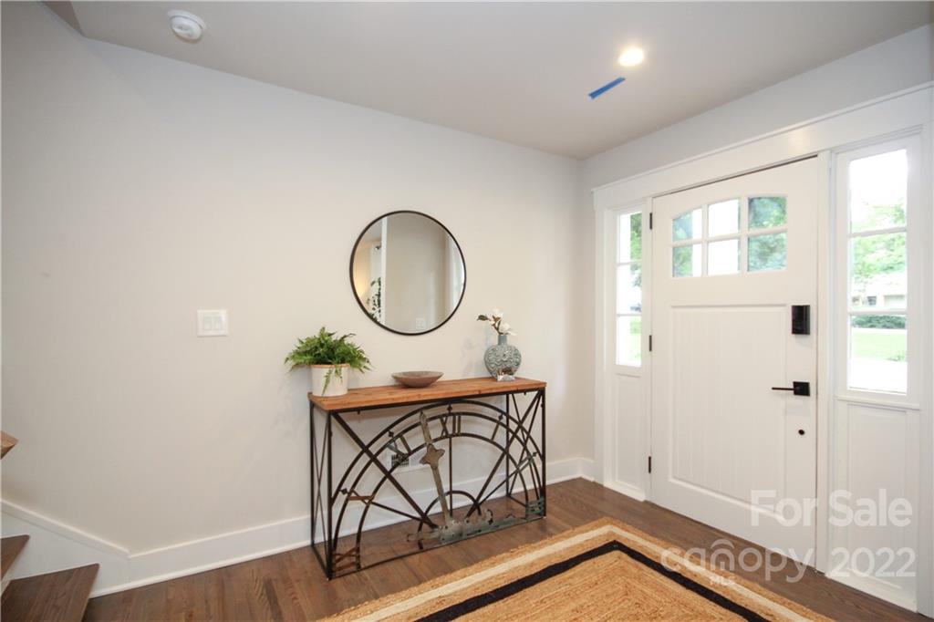 2934 Eastburn Road Charlotte, NC 28210 - Photo 4 of 48 Gallery Image 4