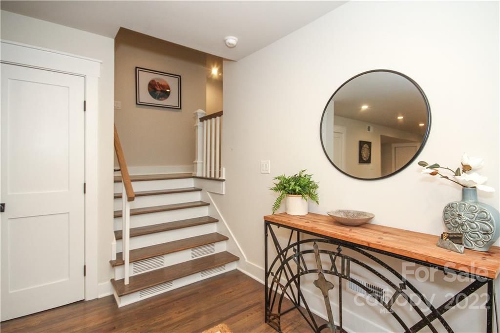 2934 Eastburn Road Charlotte, NC 28210 - Photo 6 of 48 Gallery Image 6