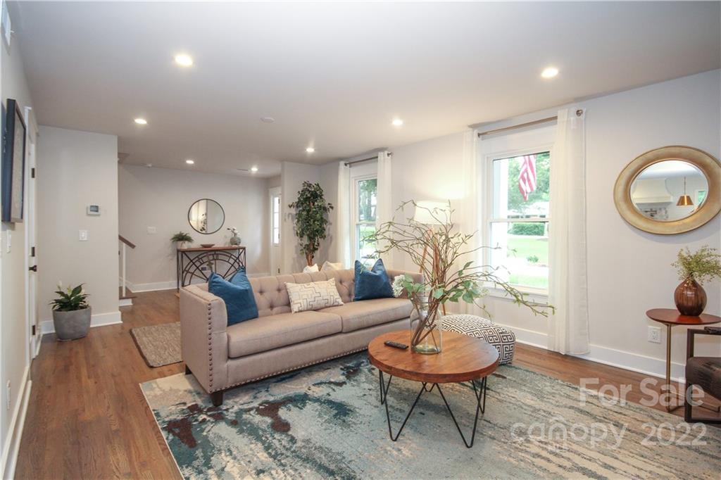 2934 Eastburn Road Charlotte, NC 28210 - Photo 7 of 48 Gallery Image 7