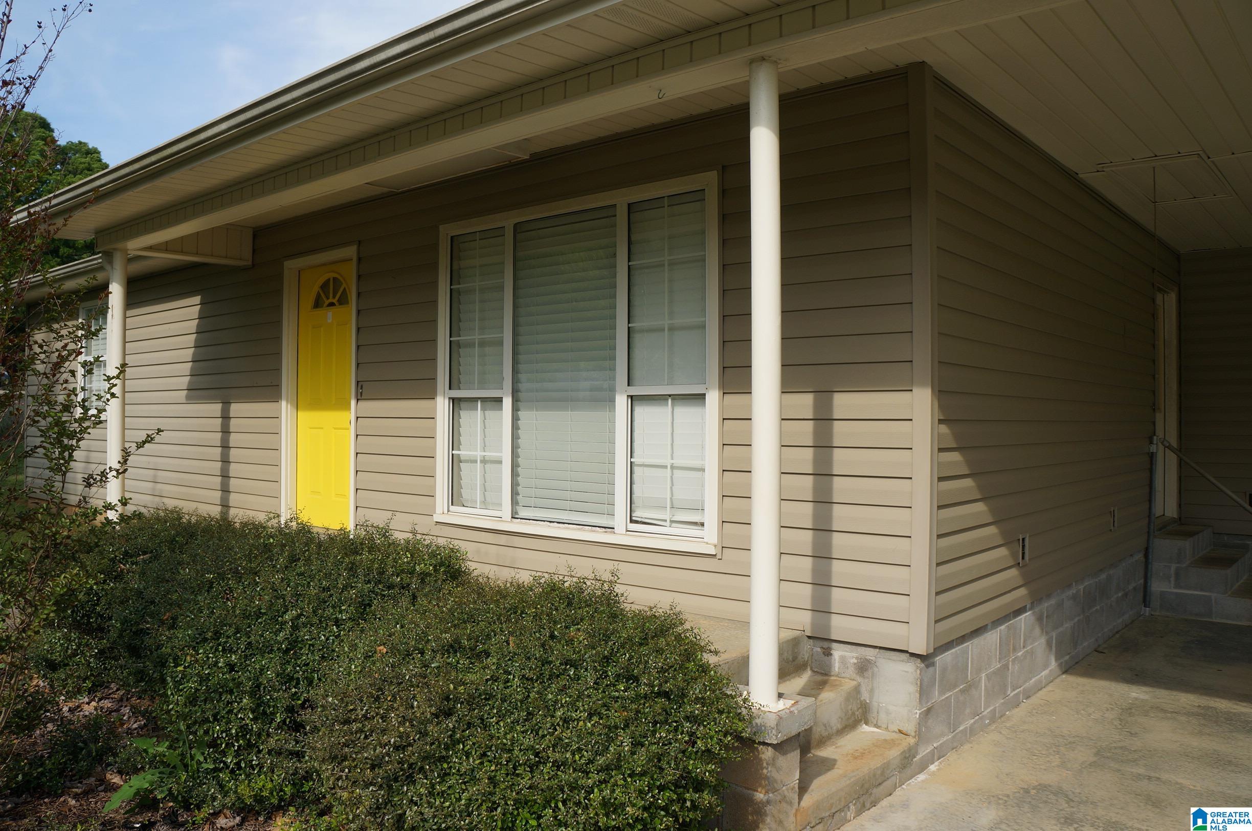 150 Mountain View Road Sylacauga, AL 35150 - Photo 4 of 36