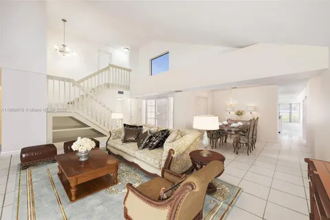 $749,000 | 11822 Southwest 108th Terrace, Miami, FL 33186
