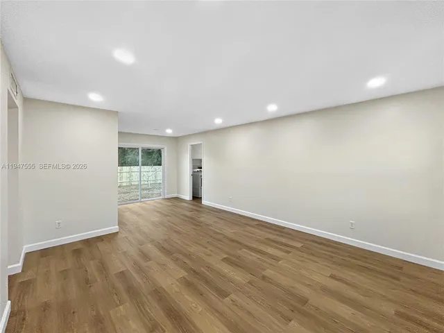 $319,990 | 912 Southeast Martin Luther King Junior Boulevard, Stuart, FL 34994