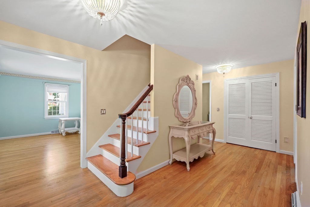 84 Brewster Road West Springfield, MA 01089 - Photo 24 of 35
