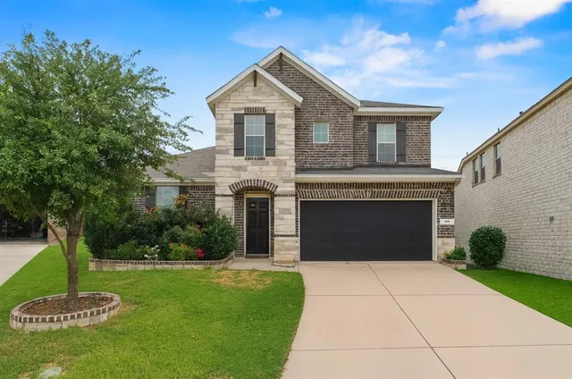 $450,000 | 1805 Augustus Drive, Fort Worth, TX 76120