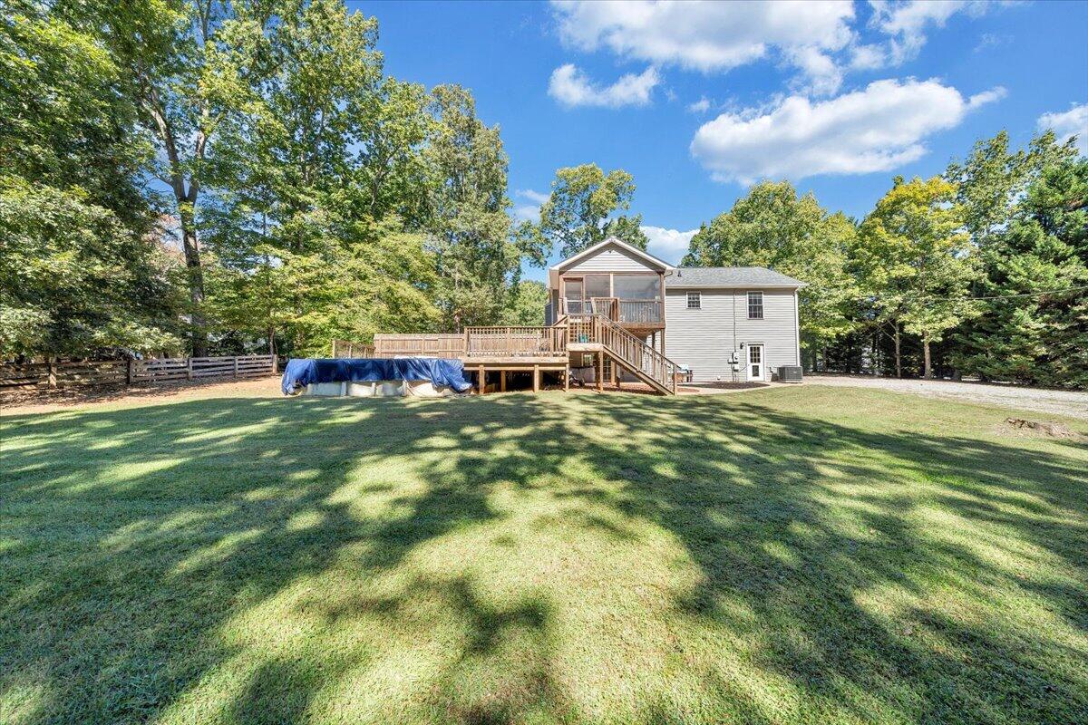 1063 Colony Court Moneta, VA 24121 - Photo 54 of 60 a front view of a house with a yard