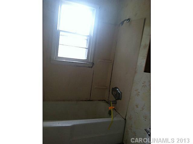 4232 Edgeland Road Edgemoor, SC 29712 - Photo 3 of 10
