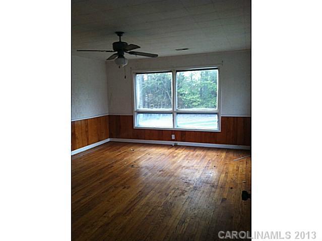 4232 Edgeland Road Edgemoor, SC 29712 - Photo 7 of 10