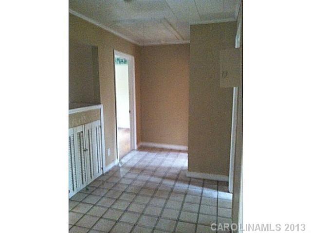 4232 Edgeland Road Edgemoor, SC 29712 - Photo 8 of 10