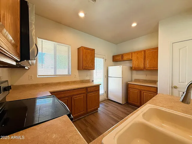 $1,695 | 9138 West Palm Lane, Phoenix, AZ 85037