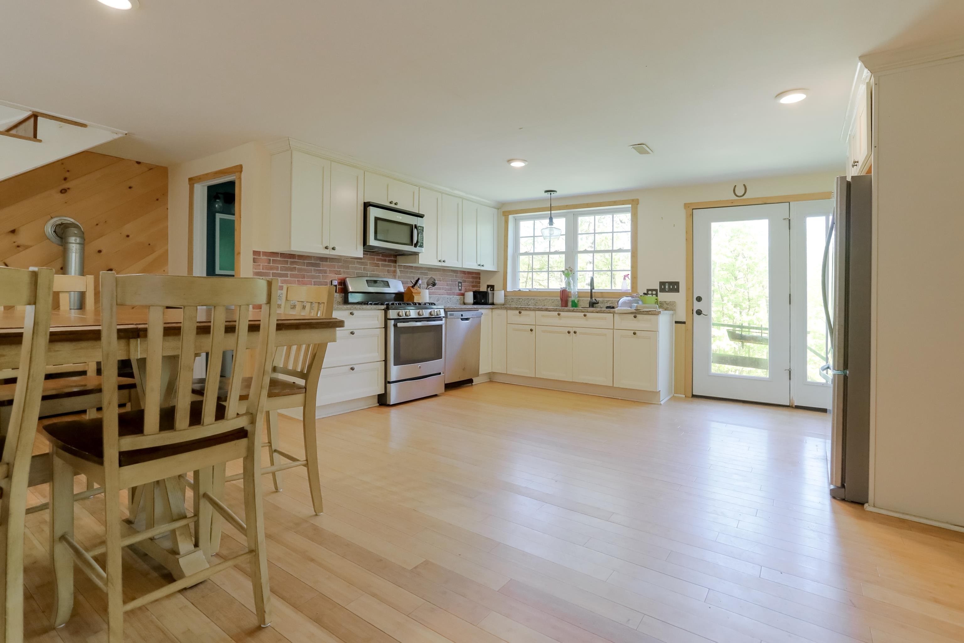 150 Turtle Rock Road Stoddard, NH 03464 - Photo 7 of 36