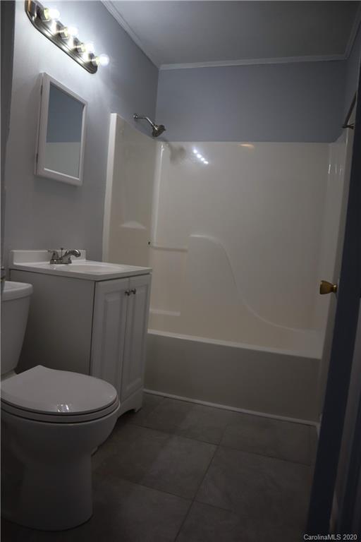 2527 Toddville Road Charlotte, NC 28214 - Photo 17 of 38