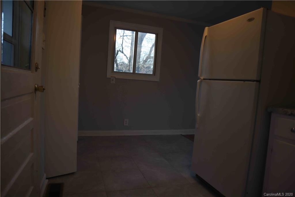 2527 Toddville Road Charlotte, NC 28214 - Photo 32 of 38
