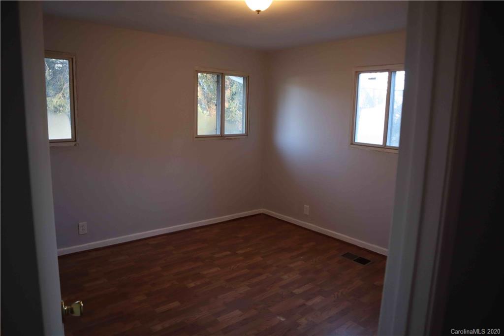2527 Toddville Road Charlotte, NC 28214 - Photo 37 of 38