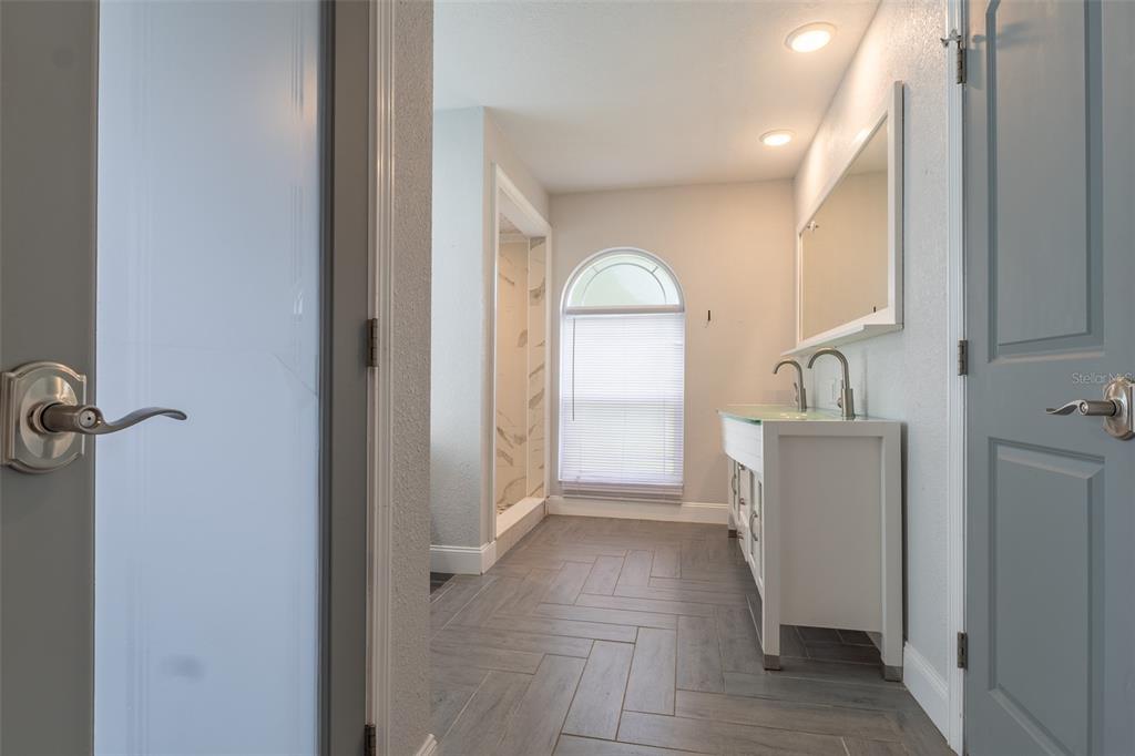 2402 Prairie Place Lutz, FL 33549 - Photo 25 of 40