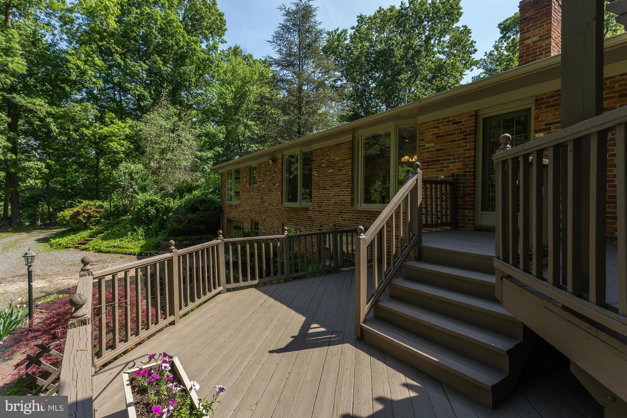 13545 Highland Road Clarksville, MD 21029 - Photo 25 of 30 Deck (Tiered)