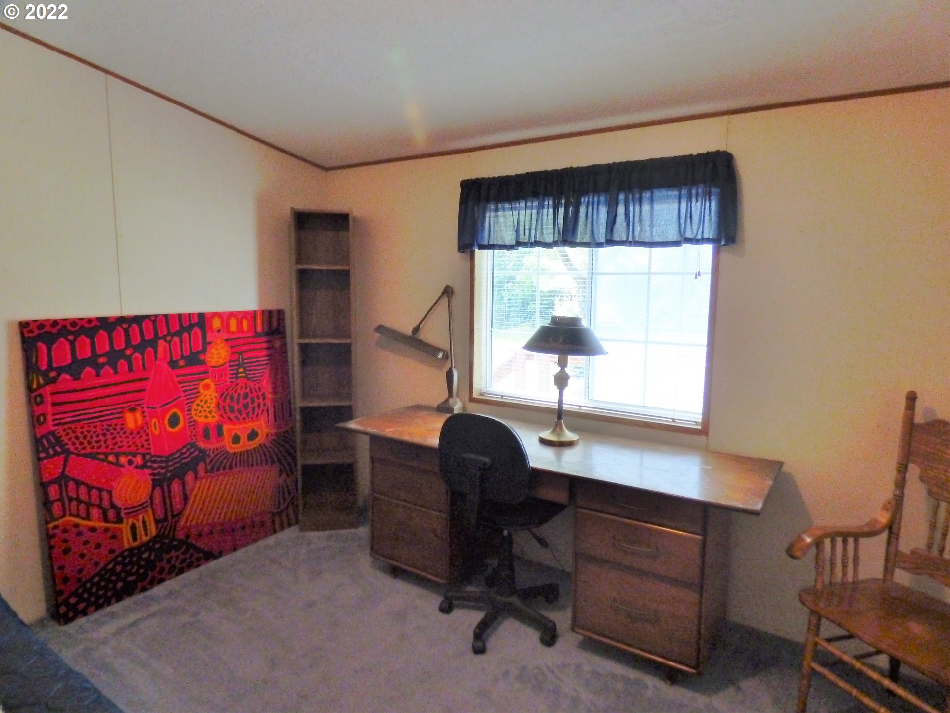 59254 Seven Devils Road Bandon, OR 97411 - Photo 30 of 31 a workspace with furniture and window