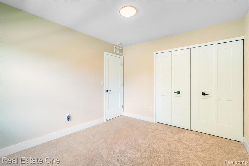 308 Roe Street Plymouth, MI 48170 - Photo 10 of 16