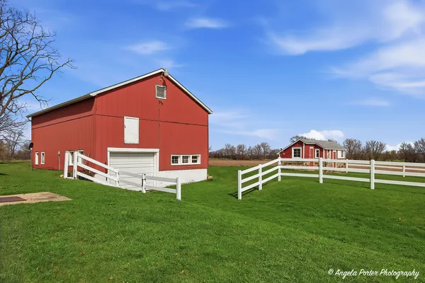$625,000 | 10105 Highway 120, Woodstock, IL 60098