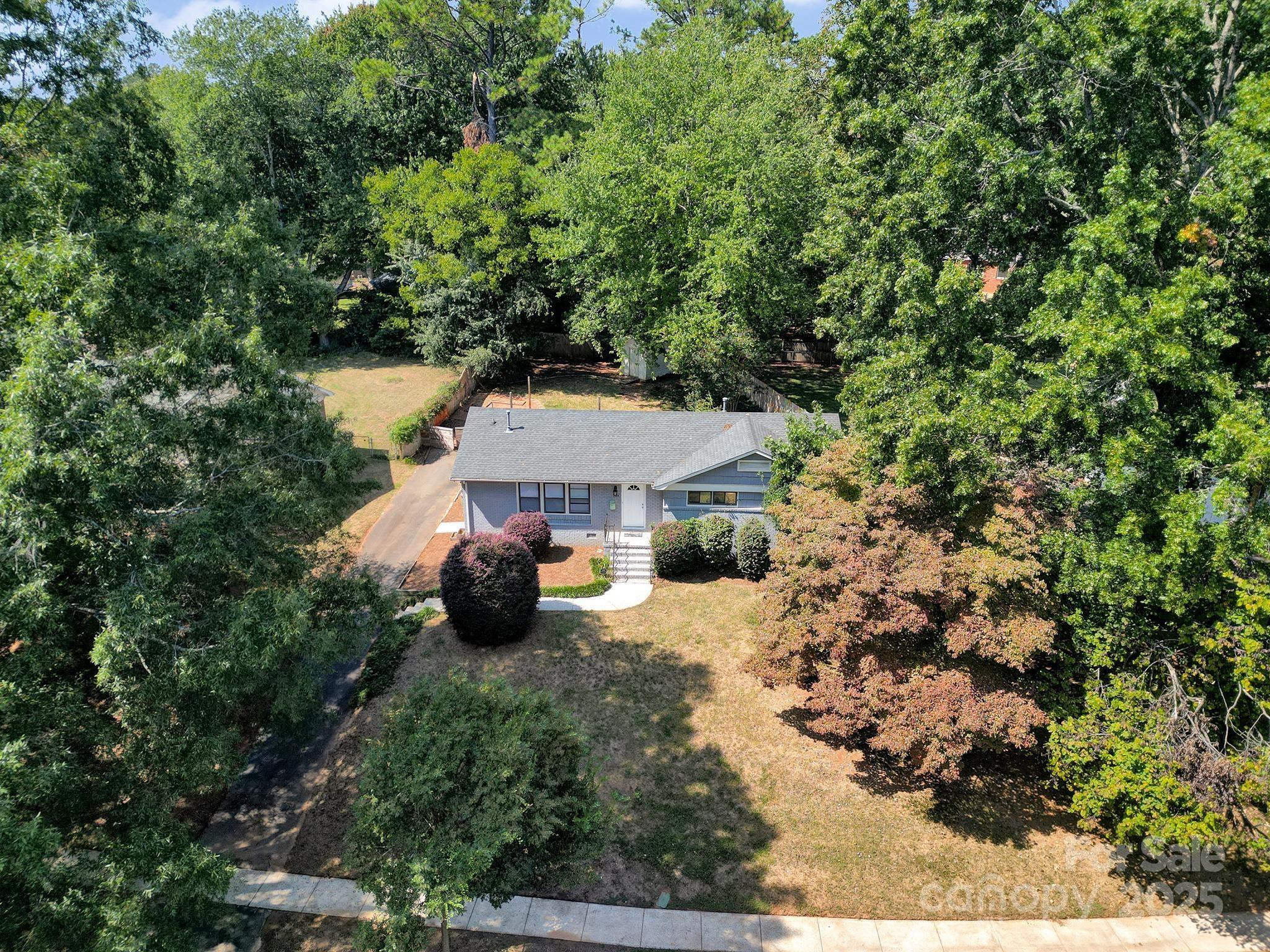 7424 Watercrest Road Charlotte, NC 28210 - Photo 29 of 32 an outdoor space with seating area