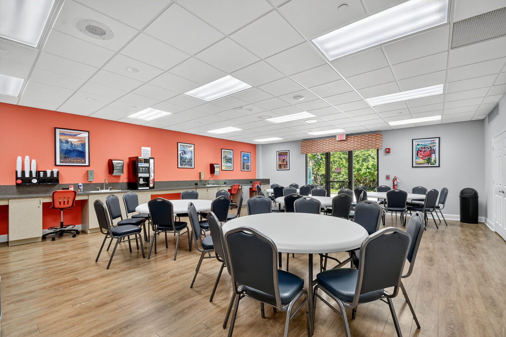 6935 Huntington Lane, Unit 207 Delray Beach, FL 33446 - Photo 50 of 88 43-web-or-mls-81-print-DSC_1357