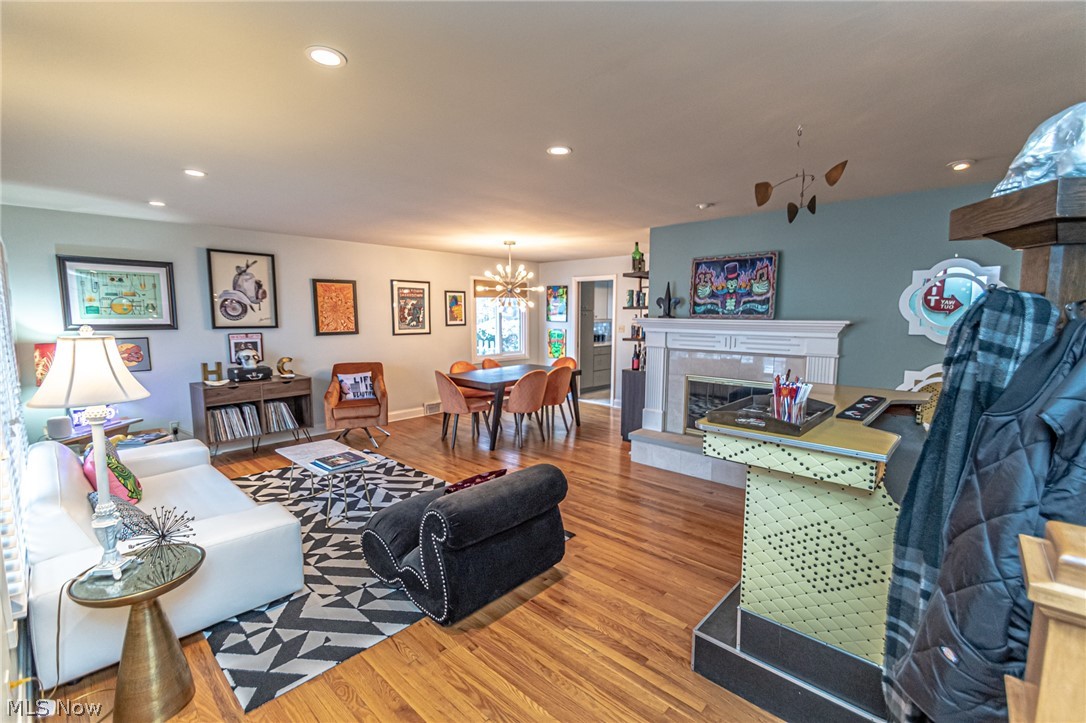 4765 Edenwood Road Cleveland, OH 44121 - Photo 2 of 35 Gallery Image 2