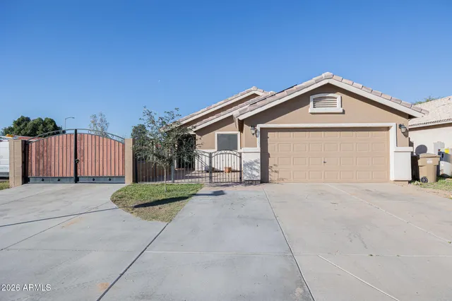 $2,295 | 1676 North La Mora Drive, Goodyear, AZ 85338